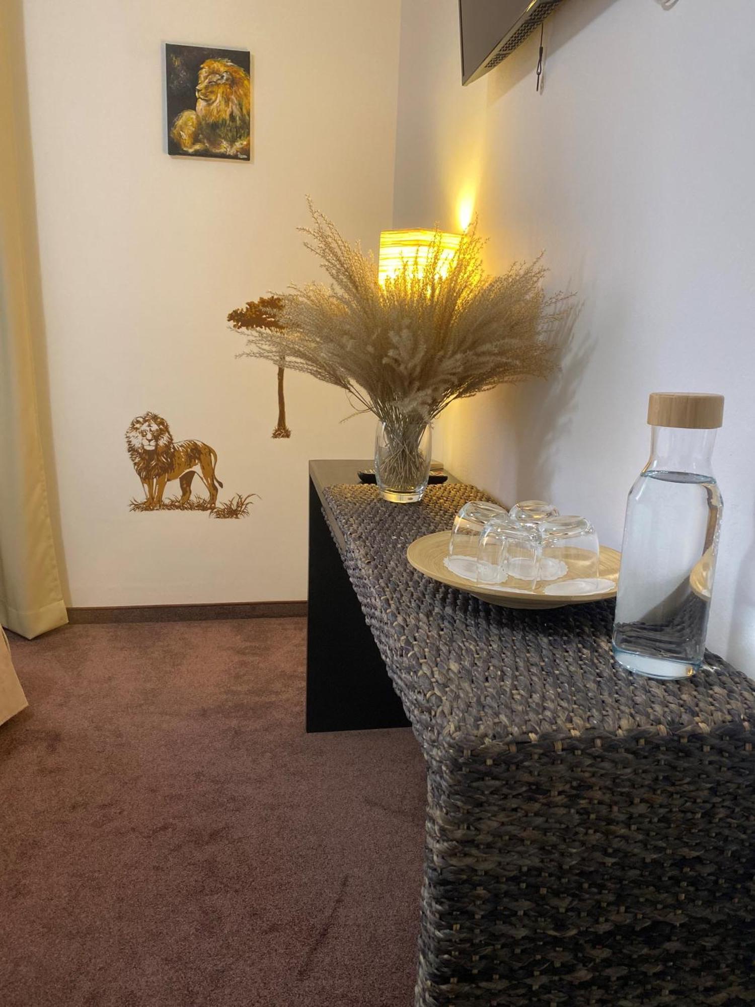 Malkia Penzion Orechová Potôň Esterno foto