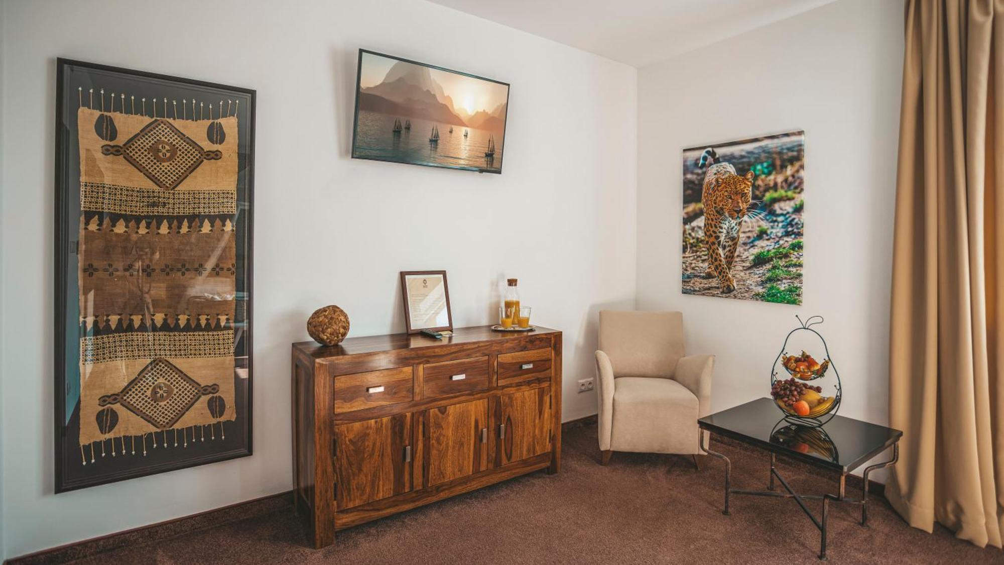 Malkia Penzion Orechová Potôň Esterno foto